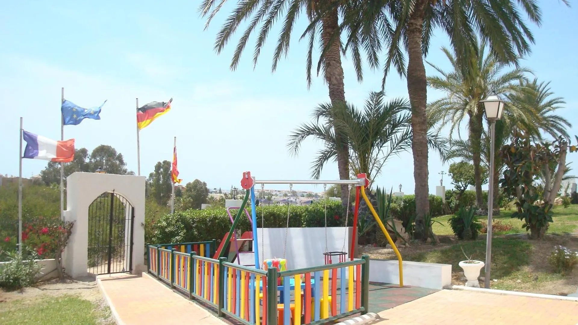 Impressive Apartment In Ground Floor With Terrace Of 2 Rooms, A A And Pool 4 Playas de Vera Holiday home
